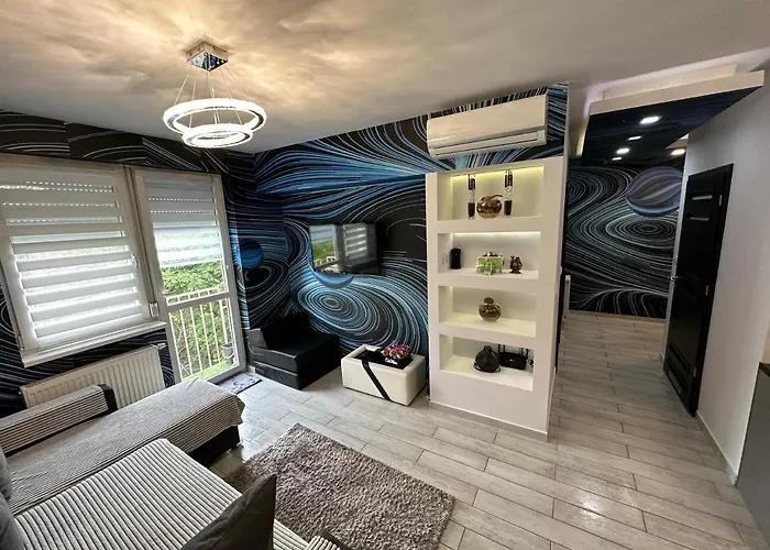 Gina Apartment *